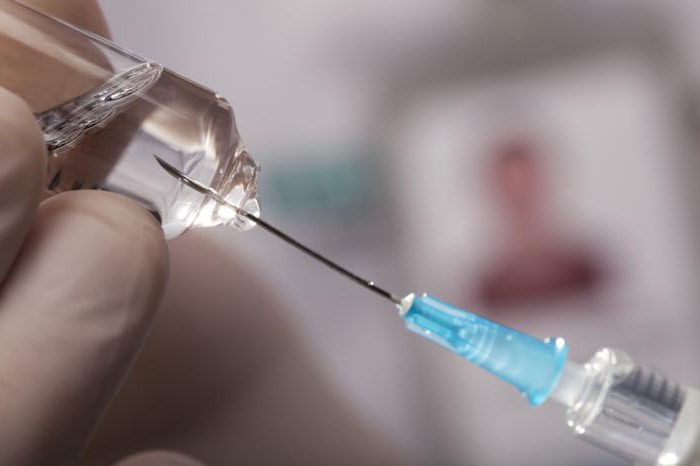 Да ли се вакцинише против дечје парализе?